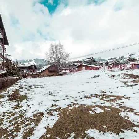 L'olympique - In & Out Apartmán